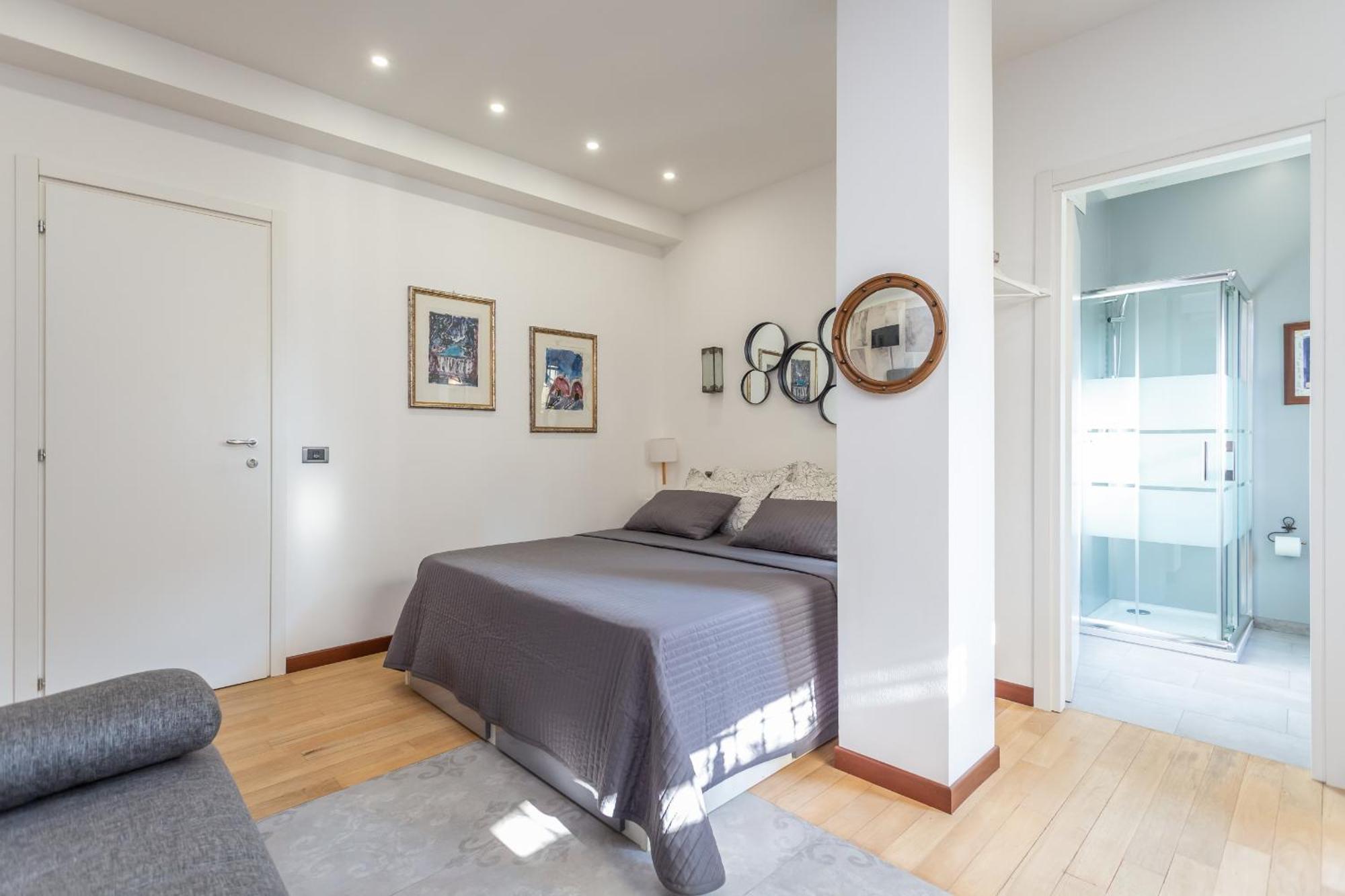 Spacious 4 Bdr With Parking Roma